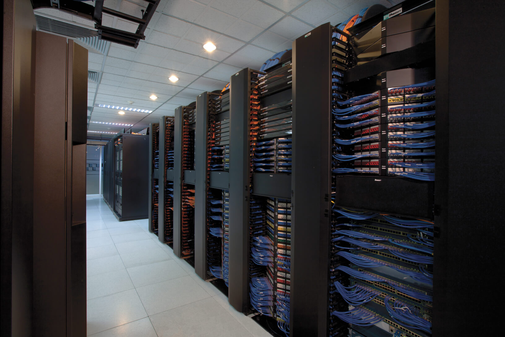 DATA CENTER